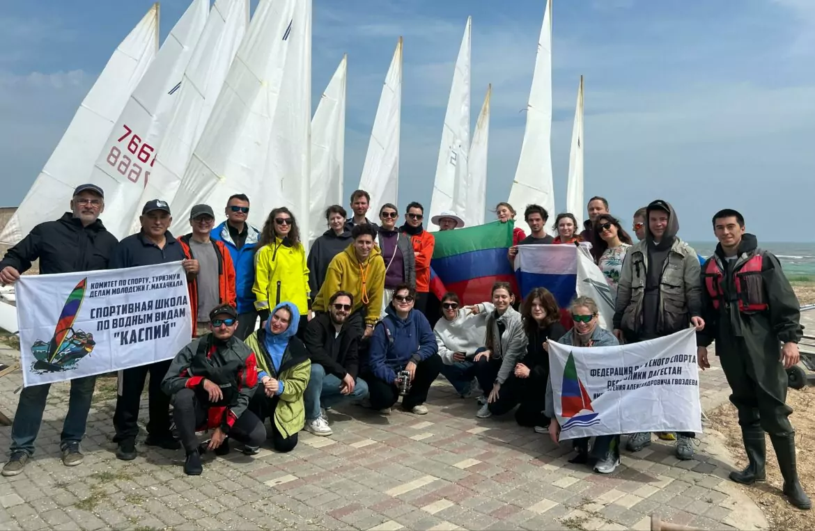 Sailing athletes from Nizhny Novgorod arrive in Dagestan for training